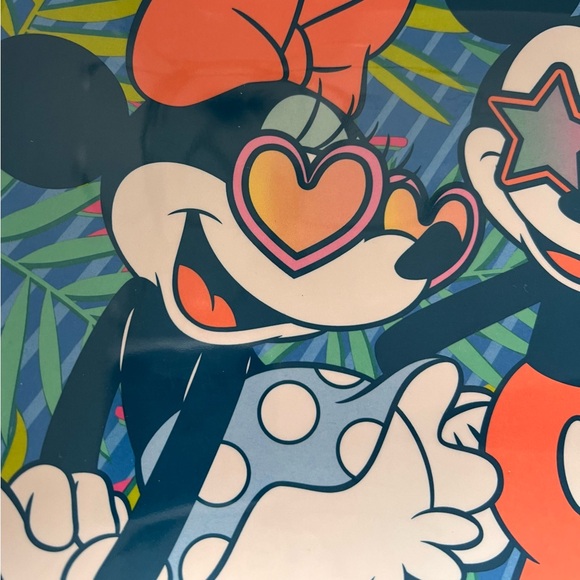 NWT adorable set of 2 ©Disney Mickey and Minnie Mouse summer treat trays. - Picture 2 of 7